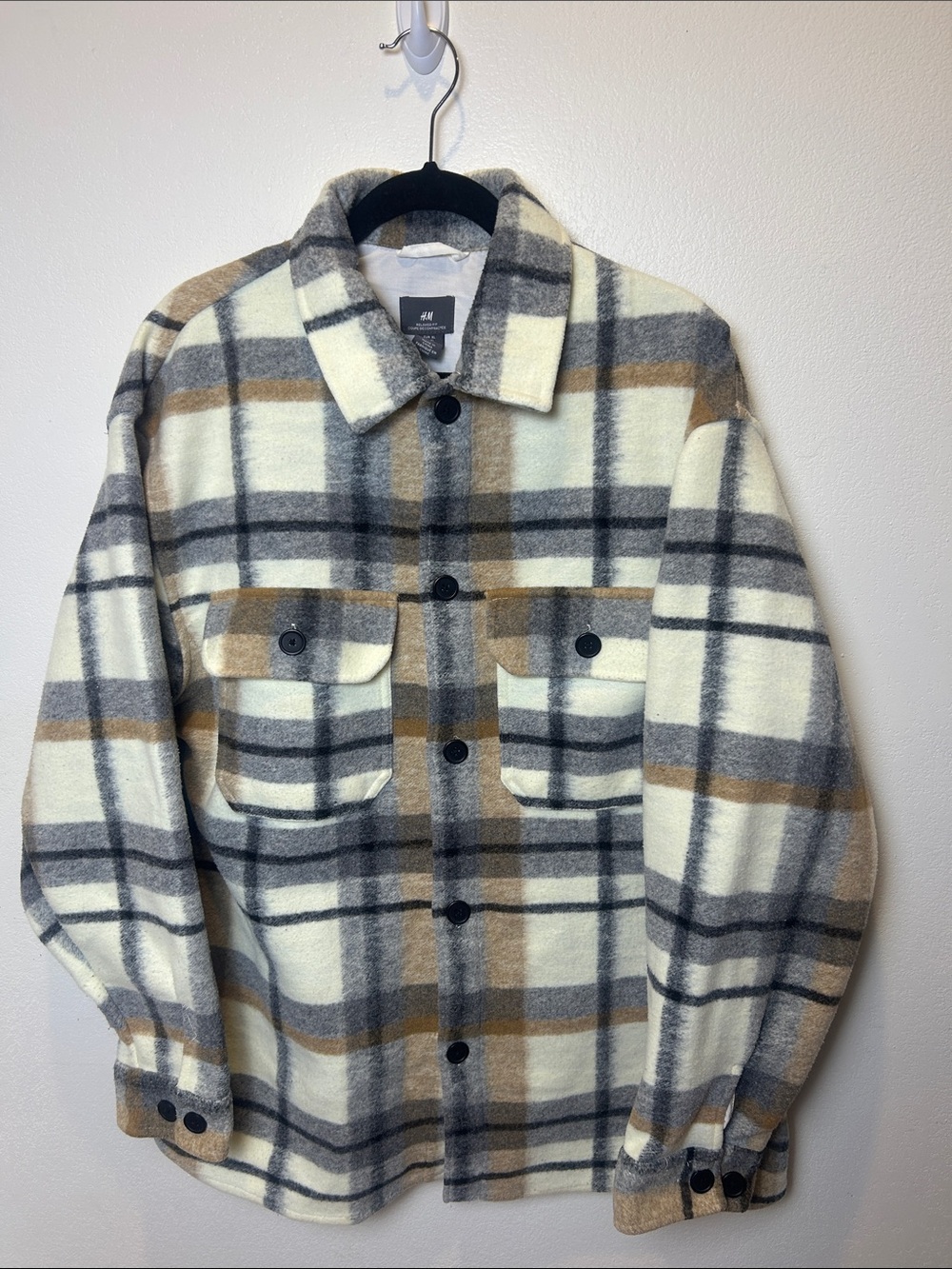 H&M Men’s Relaxed Fit Plaid Shacket Overshirt Cream Gray XL